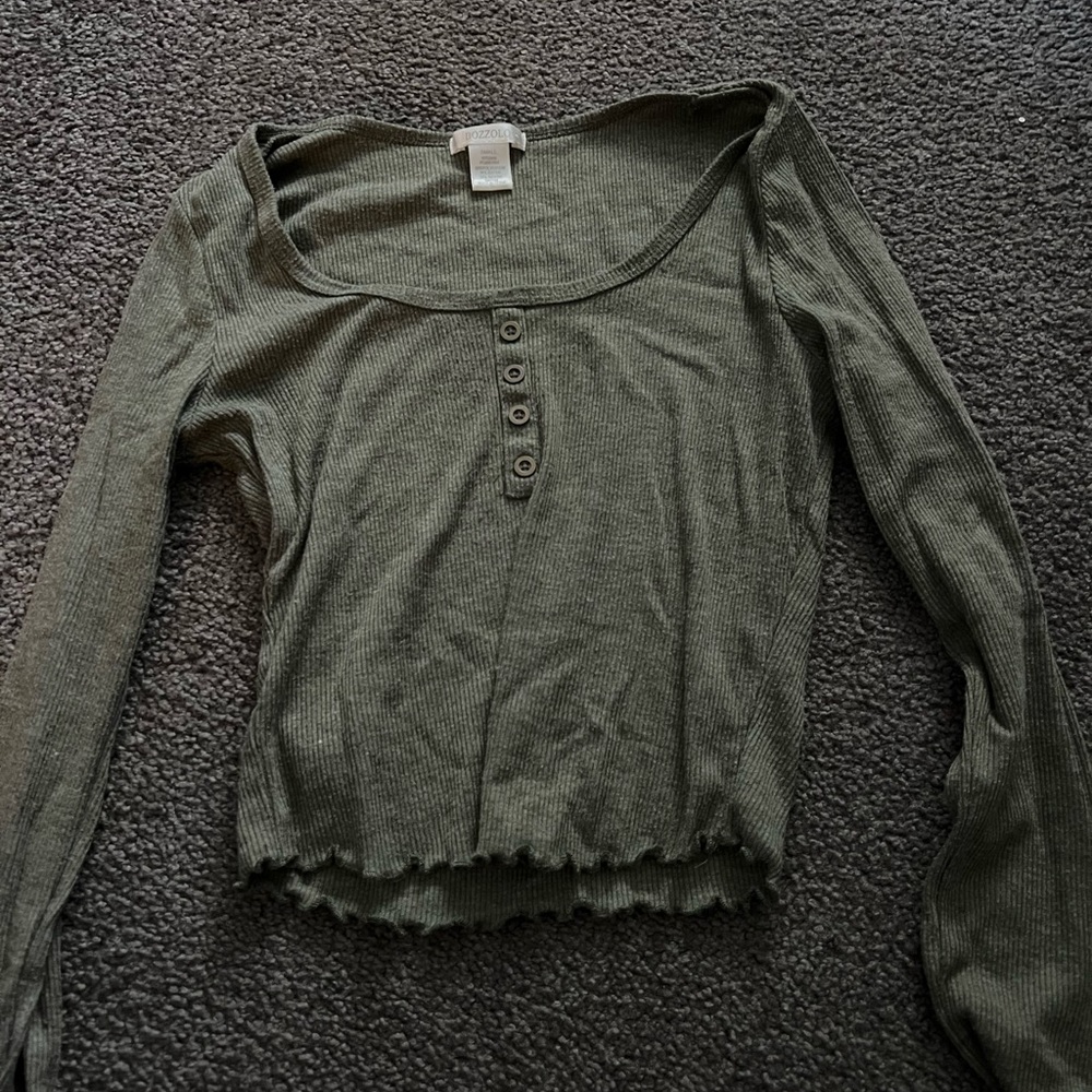 Cropped olive green long sleeve